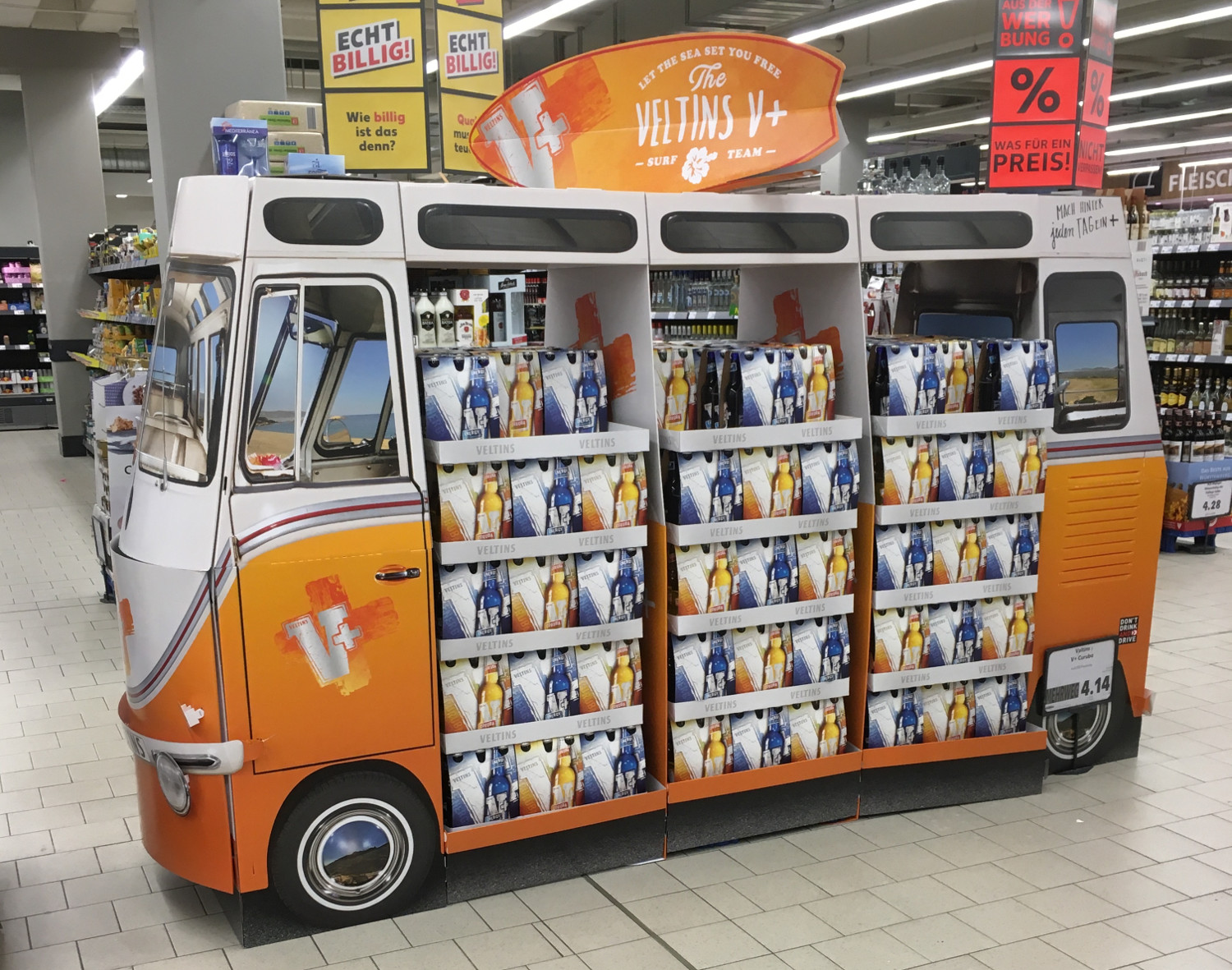 In-Store Promotion von Veltins: Die Biermarke setzt im Sommer 2020 auf den Camper