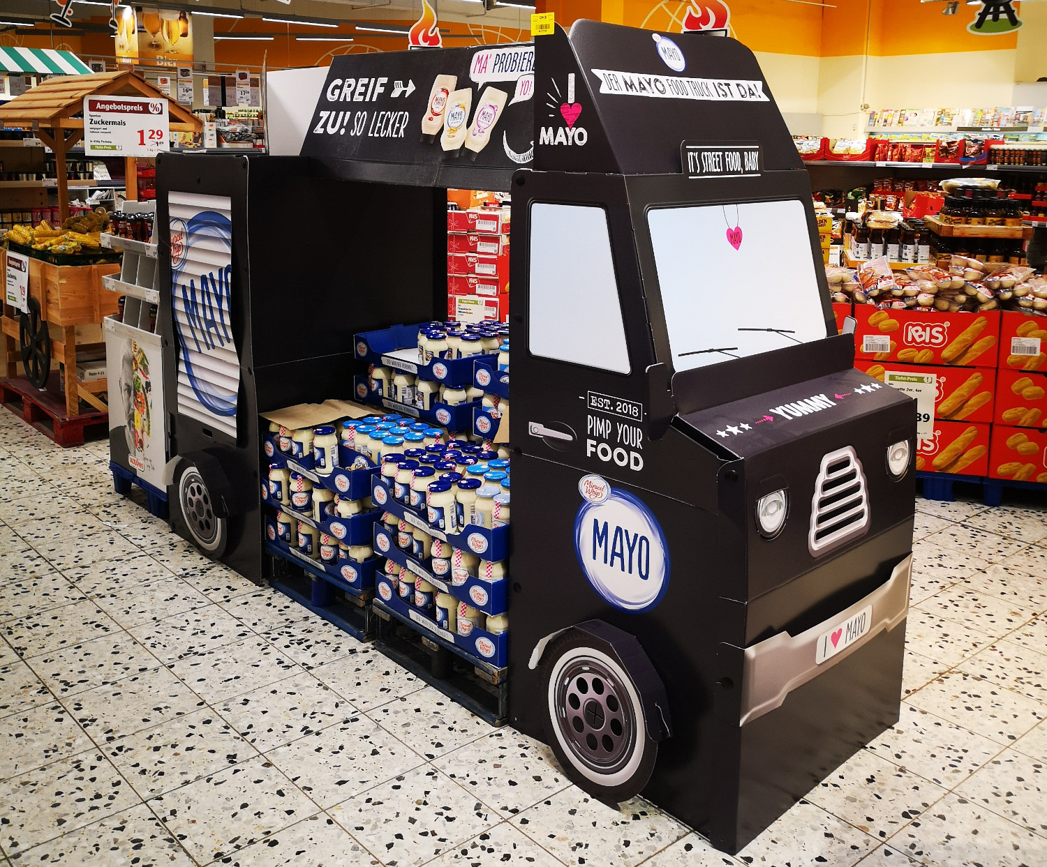 Ein Food-Truck kommt bei Mondelez International als In-Store Promotion zum Einsatz.